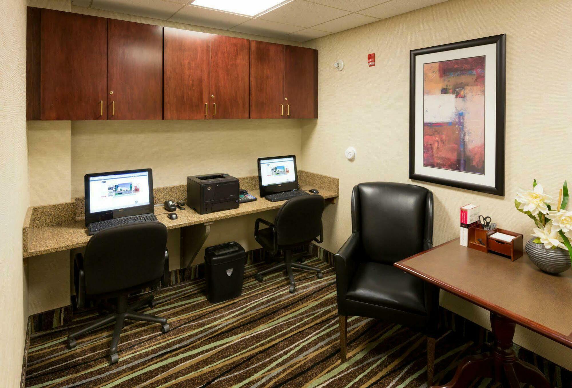 Hampton Inn South Plainfield-Piscataway Dış mekan fotoğraf